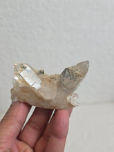 Load image into Gallery viewer, Golden Himalayan Quartz High-Grade Natural Cluster Q437a