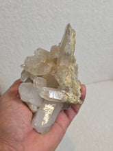 Load image into Gallery viewer, Golden Himalayan Quartz High-Grade Natural Cluster Q440a