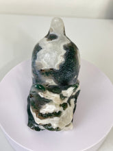 Load image into Gallery viewer, Moss Agate Crystal Cat Carving Large S068
