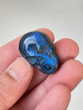 Load image into Gallery viewer, Blue Labradorite Skull Carving LA141