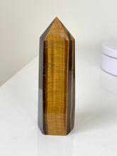 Load image into Gallery viewer, Tiger Eye Generator/Tower Natural Crystal T165a