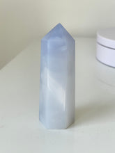Load image into Gallery viewer, Blue Chalcedony Tower High Grade T200a