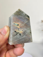 Load image into Gallery viewer, Purple Labradorite Tower Rare T197a