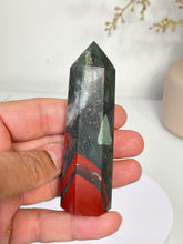 Load image into Gallery viewer, Blood Stone Africa Tower High Grade T286a x 1