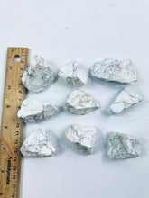 Load image into Gallery viewer, 1 x Raw Howlite Natural Crystal RW01