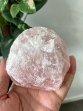 Load image into Gallery viewer, Rose Quartz Raw Crystal RQ039