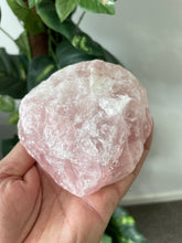 Load image into Gallery viewer, Rose Quartz Raw Crystal RQ039