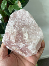 Load image into Gallery viewer, Rose Quartz Raw Crystal RQ043