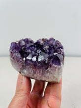 Load image into Gallery viewer, Amethyst Heart Brazil A368