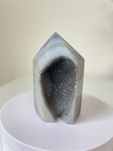 Load image into Gallery viewer, Agate Tower Druzy T207a