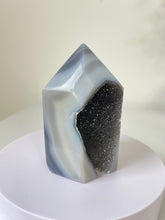 Load image into Gallery viewer, Agate Tower Druzy T207a
