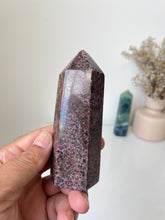 Load image into Gallery viewer, Garnet Crystal Tower T261a