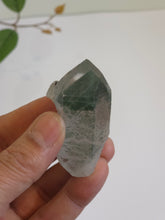 Load image into Gallery viewer, Chlorite Green Phantom Himalayan Quartz Crystal Q424a