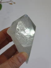 Load image into Gallery viewer, Chlorite Green Phantom Himalayan Quartz Crystal Q428a