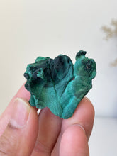 Load image into Gallery viewer, Raw Velvet Malachite Natural High Grade ML100