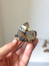 Load image into Gallery viewer, Kundalini Citrine Natural Crystal C032