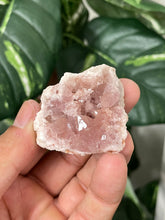 Load image into Gallery viewer, Pink Amethyst Geode PA042