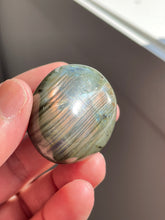 Load image into Gallery viewer, Purple Labradorite Crystal Palm Stones LA164