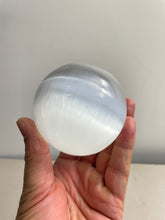 Load image into Gallery viewer, Selenite Crystal Sphere (8cm, 600g) SN035 x 1