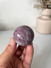 Load image into Gallery viewer, Unicorn Crystal Sphere High Grade S210