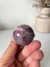 Load image into Gallery viewer, Unicorn Crystal Sphere High Grade S210