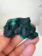 Load image into Gallery viewer, Raw Velvet Malachite Natural High Grade ML076