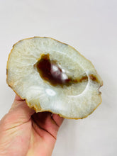 Load image into Gallery viewer, Agate Dish from Brazil Crystal AG194