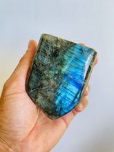 Load image into Gallery viewer, Blue Labradorite Free Form LA100