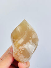 Load image into Gallery viewer, Flower Agate Flame Crystal FF120