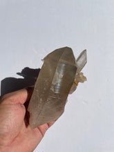 Load image into Gallery viewer, Himalayan Smoky Quartz Natural Q724