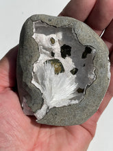 Load image into Gallery viewer, Scolecite Geode Natural Crystal SC031