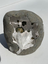 Load image into Gallery viewer, Scolecite Geode Natural Crystal SC031