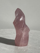 Load image into Gallery viewer, Dark Rose Quartz Flame Natural Crystal FF037