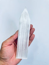 Load image into Gallery viewer, Selenite Flat Point/Wand Crystal (20cm) SN017 x 1