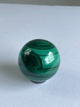 Load image into Gallery viewer, Malachite Natural Sphere S056