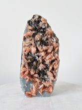 Load image into Gallery viewer, Chalcedony & Stilbite Geode Free Standing AP038 - Crystal King Australia
