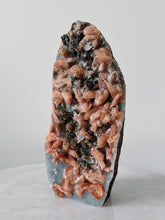 Load image into Gallery viewer, Chalcedony & Stilbite Geode Free Standing AP038 - Crystal King Australia