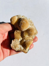 Load image into Gallery viewer, Thomsonite Crystal Cluster Rare TN011