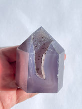 Load image into Gallery viewer, Agate Tower Druzy T441