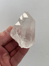 Load image into Gallery viewer, Water Clear Cathedral Himalayan Quartz Natural Q516