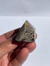 Load image into Gallery viewer, Garden Quartz Crystal Tower Small T489