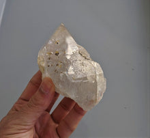 Load image into Gallery viewer, Quartz Point Himalayan Quartz Natural Crystal /Mineral 100x50mm - Crystal King Australia