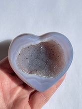 Load image into Gallery viewer, Agate Druzy Heart AG099