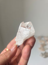 Load image into Gallery viewer, Himalayan Quartz High-Grade Natural Cluster Q387a
