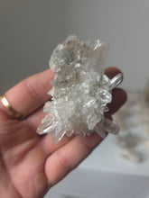 Load image into Gallery viewer, Himalayan Quartz High-Grade Natural Cluster Q390a
