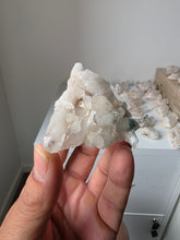 Load image into Gallery viewer, Himalayan Quartz High-Grade Natural Cluster Q392a
