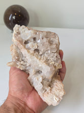 Load image into Gallery viewer, Himalayan Quartz Natural Cluster Q414a
