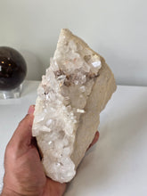Load image into Gallery viewer, Himalayan Quartz Natural Cluster Q416a
