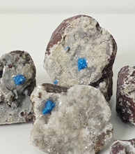 Load image into Gallery viewer, Cavansite on Matrix CA003 x 1
