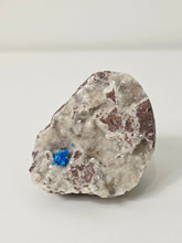 Load image into Gallery viewer, Cavansite Rare Crystal on Matrix CV016
